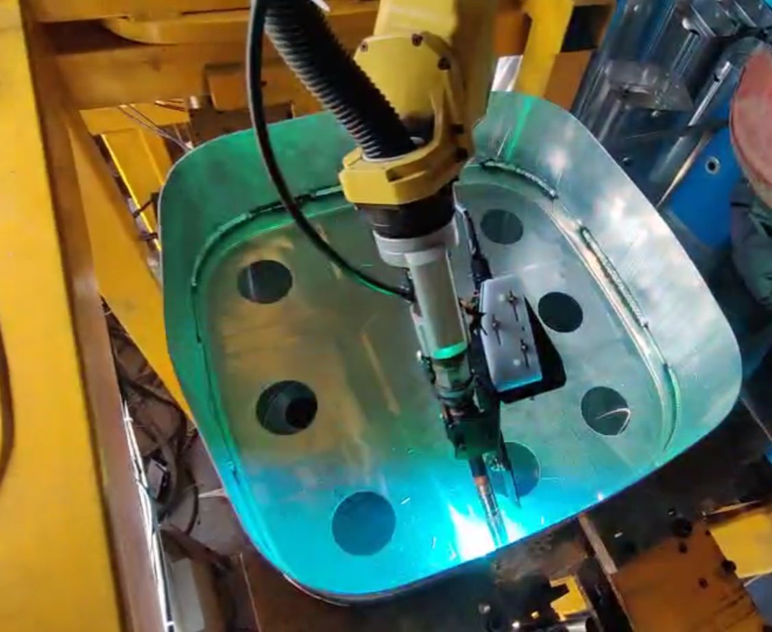 激光焊縫跟蹤系統(tǒng)：提升焊接效率，確保焊接質(zhì)量